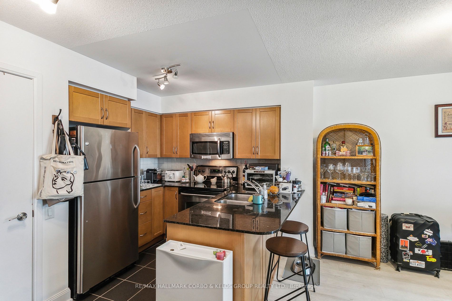 2181 Yonge St, #1601