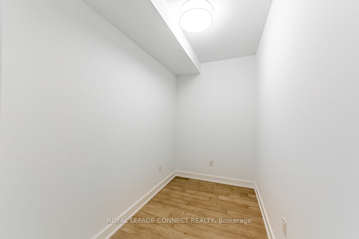1 Strathgowan Ave, #512