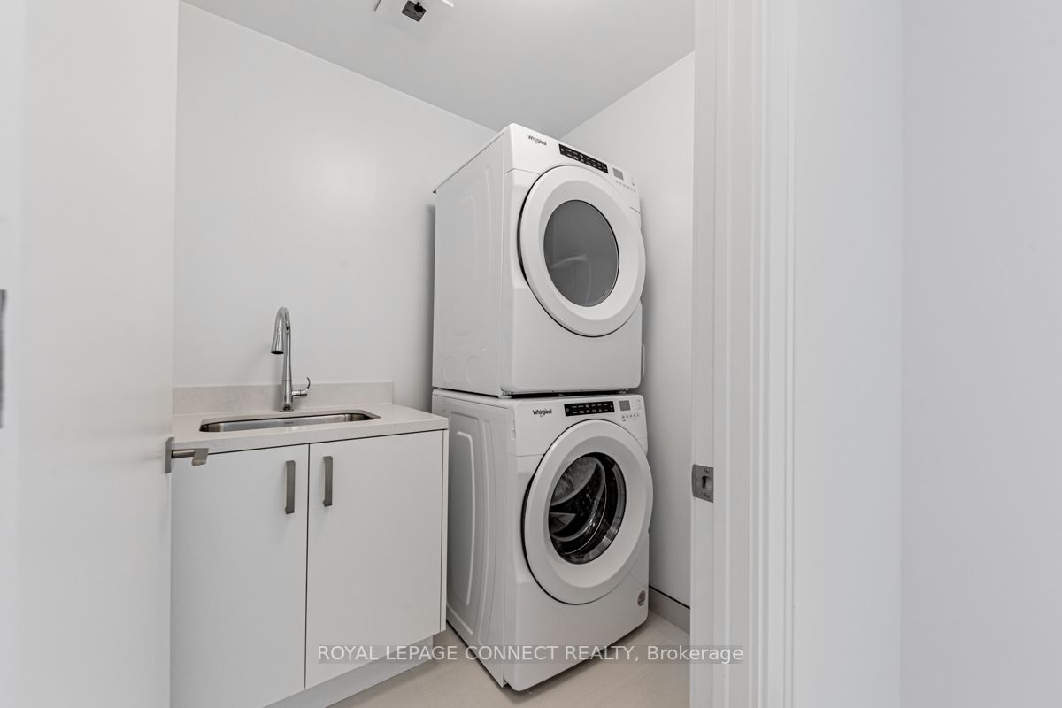 1 Strathgowan Ave, #512