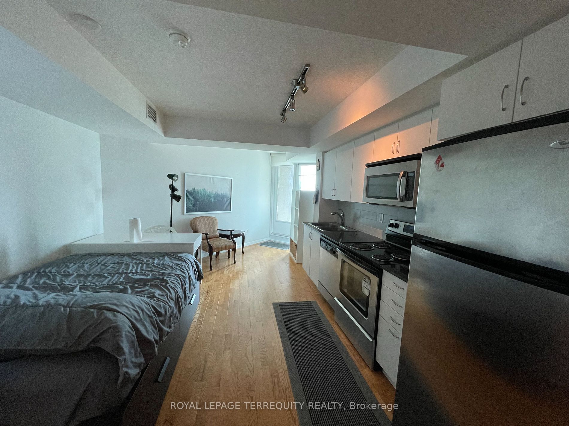 209 Fort York Blvd, #1458