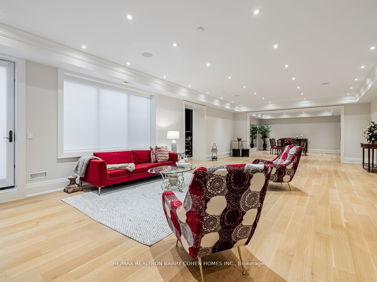33 Stratheden Rd