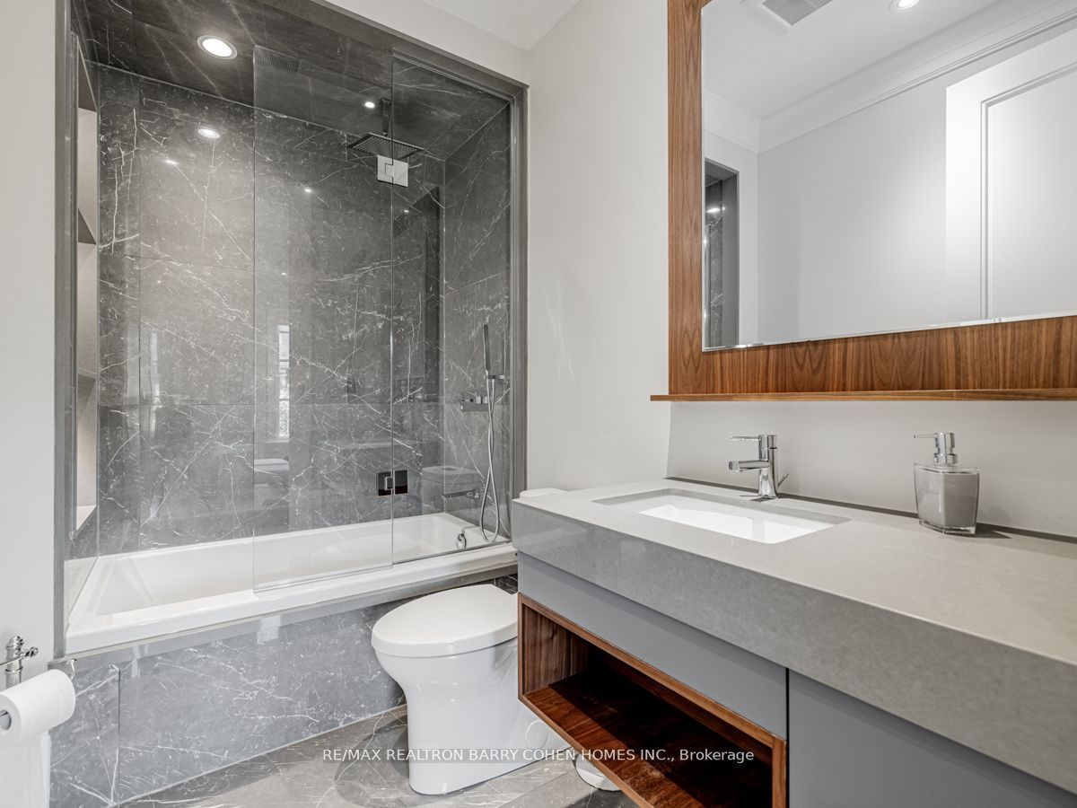 33 Stratheden Rd