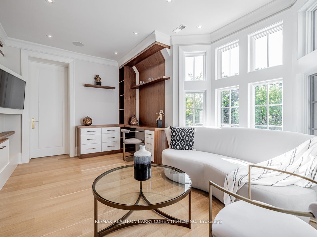 33 Stratheden Rd