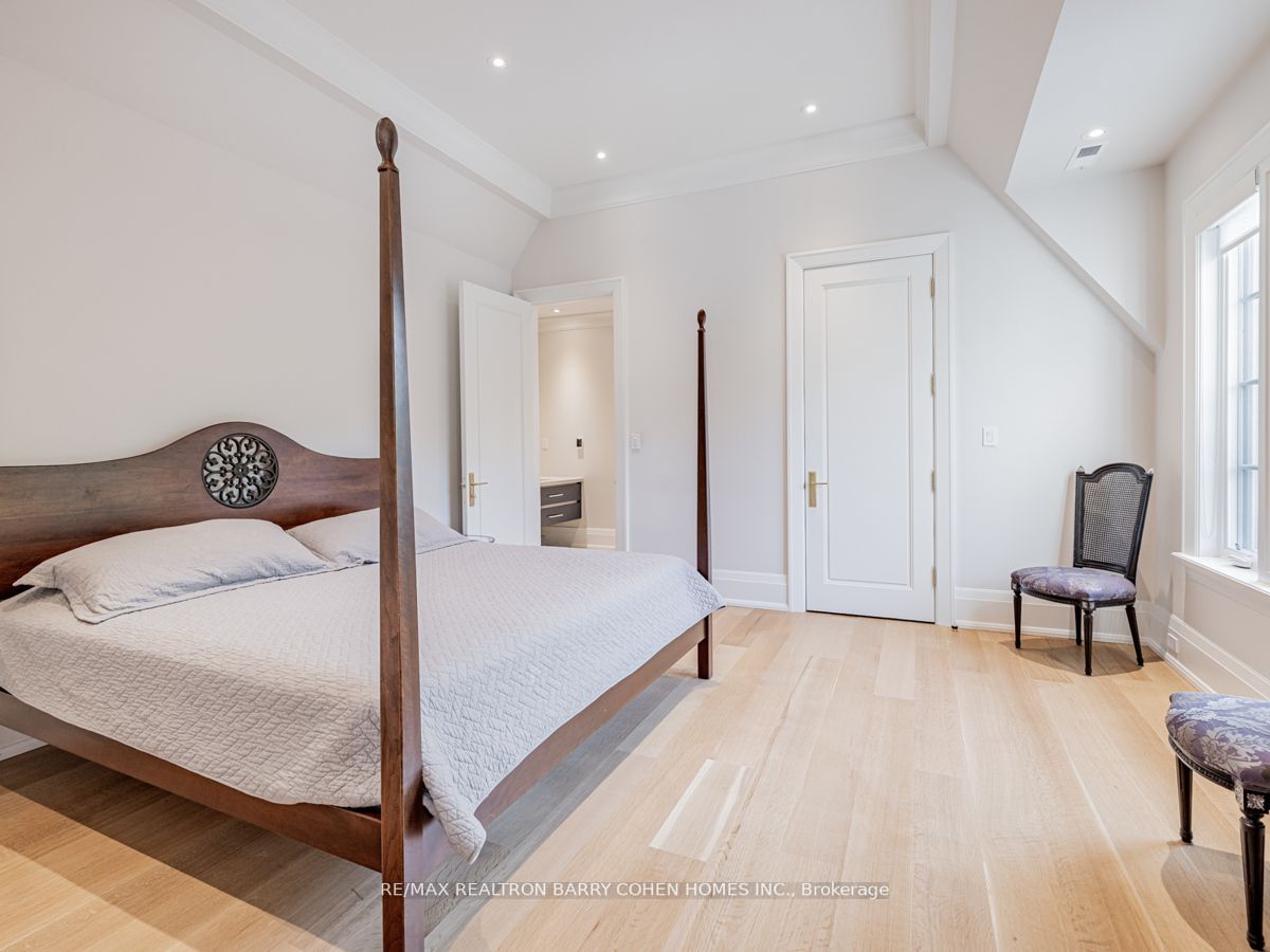 33 Stratheden Rd