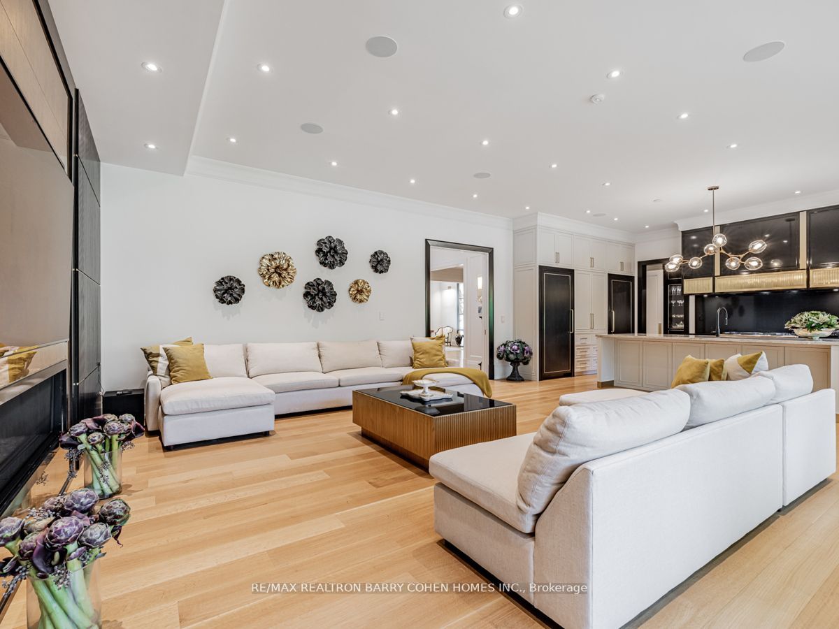 33 Stratheden Rd