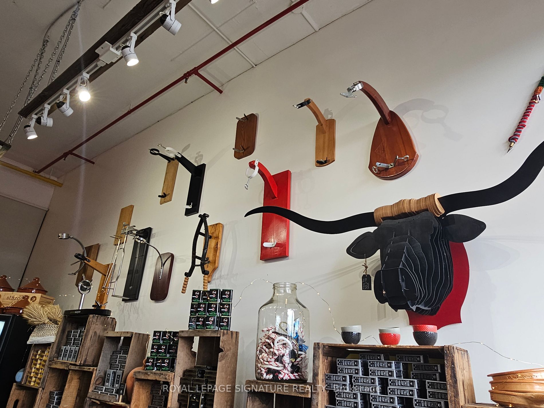 28 Industrial St