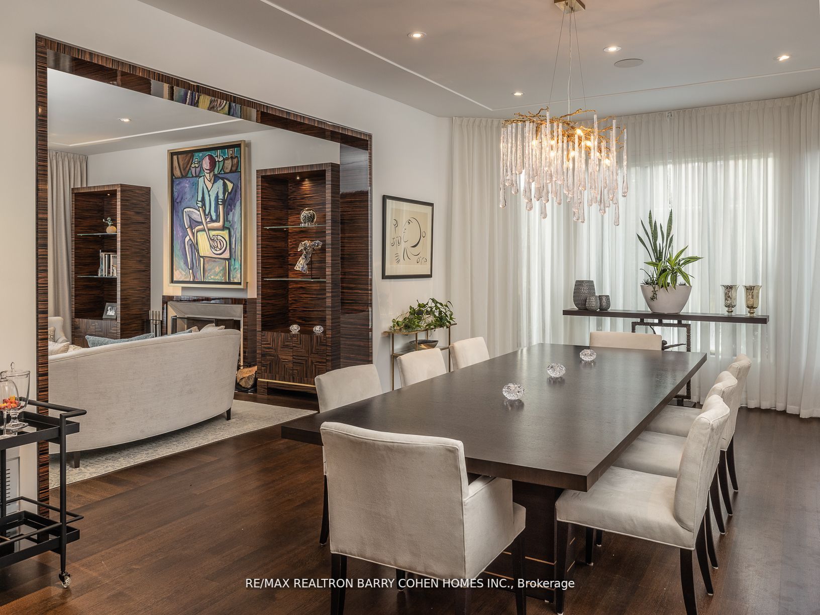 148 Highland Cres