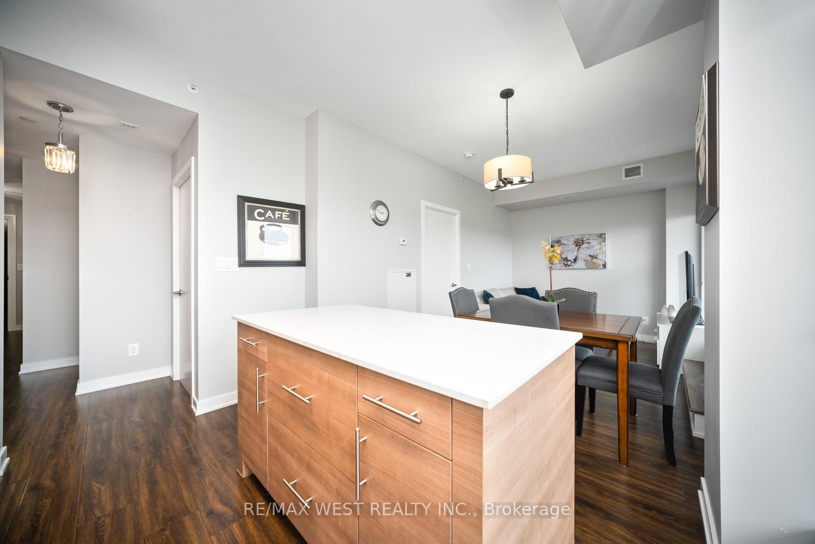 205 Manning Ave, #509