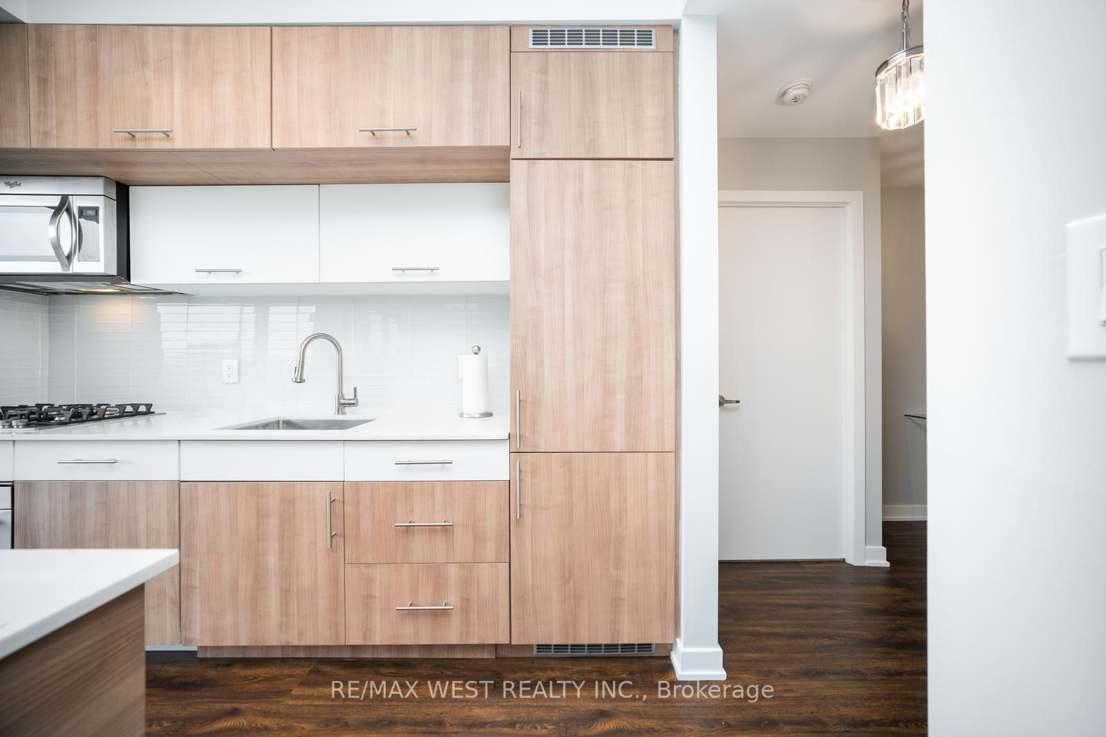 205 Manning Ave, #509