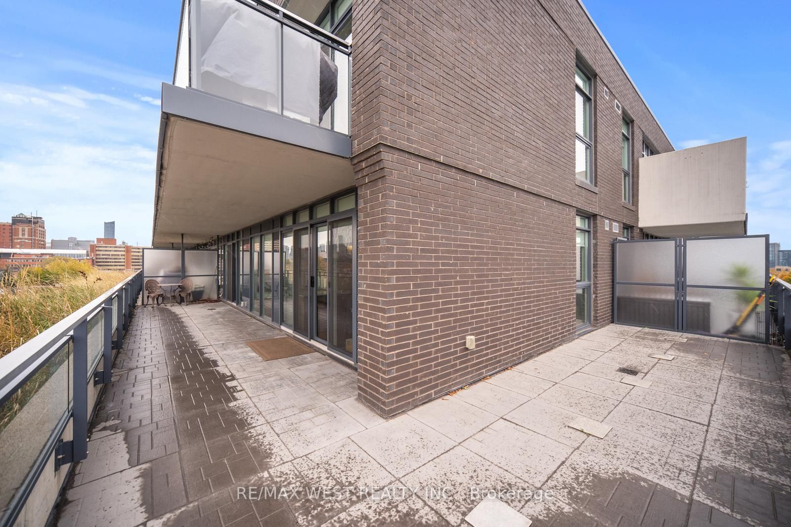 205 Manning Ave, #509