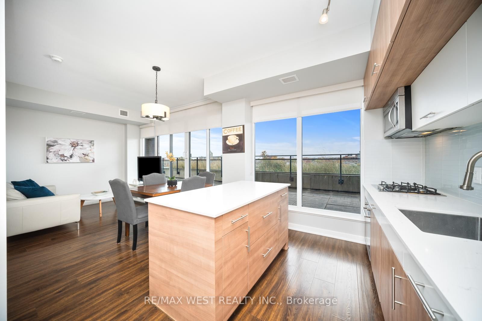 205 Manning Ave, #509