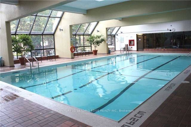 55 Skymark Dr, #1803