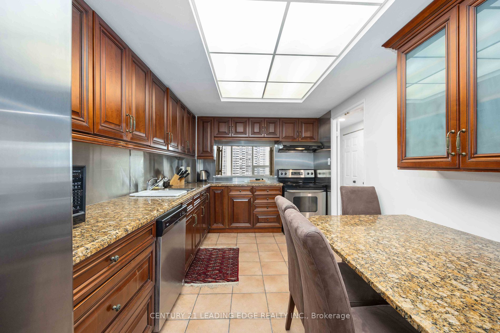 55 Skymark Dr, #1803