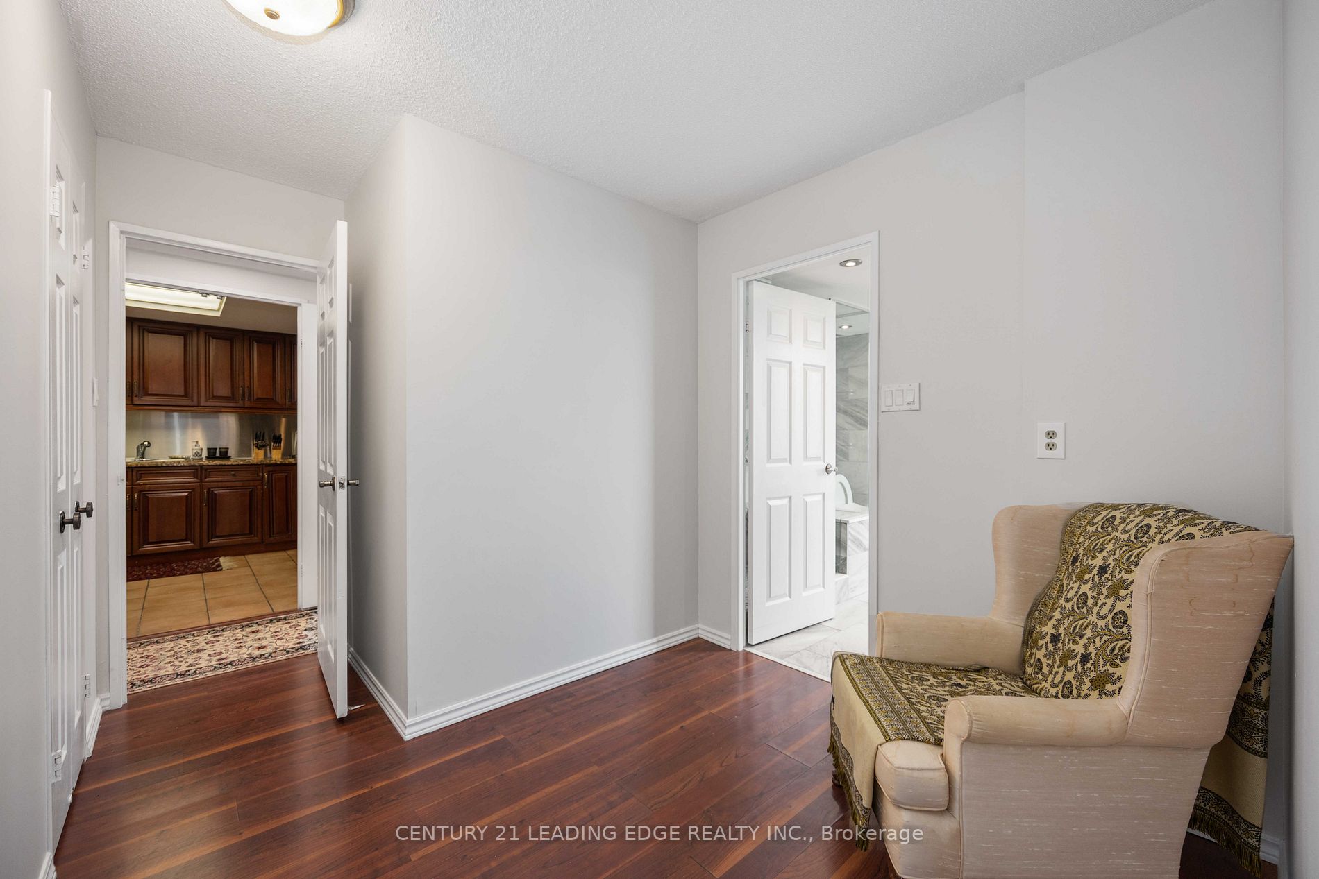 55 Skymark Dr, #1803