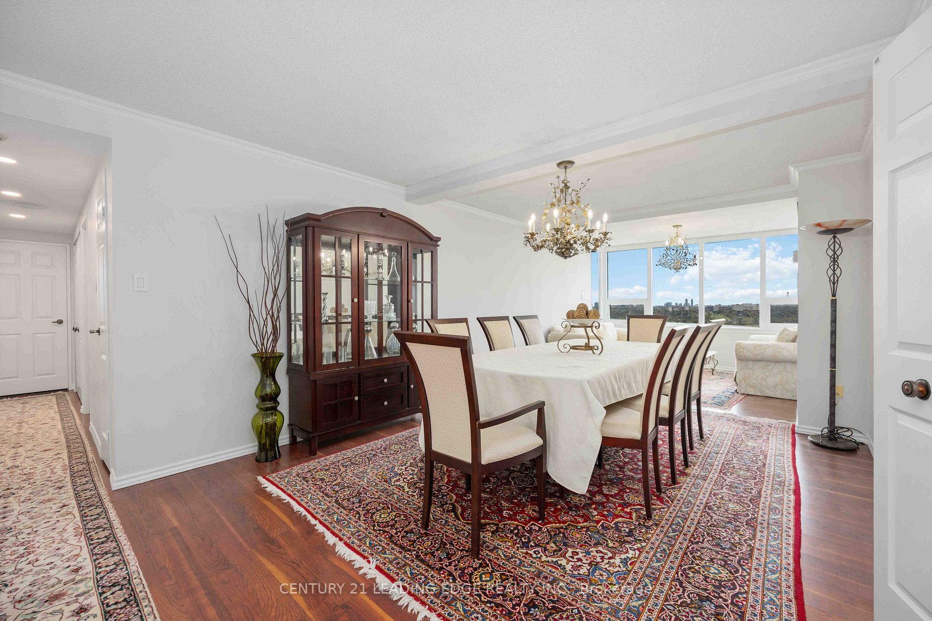 55 Skymark Dr, #1803