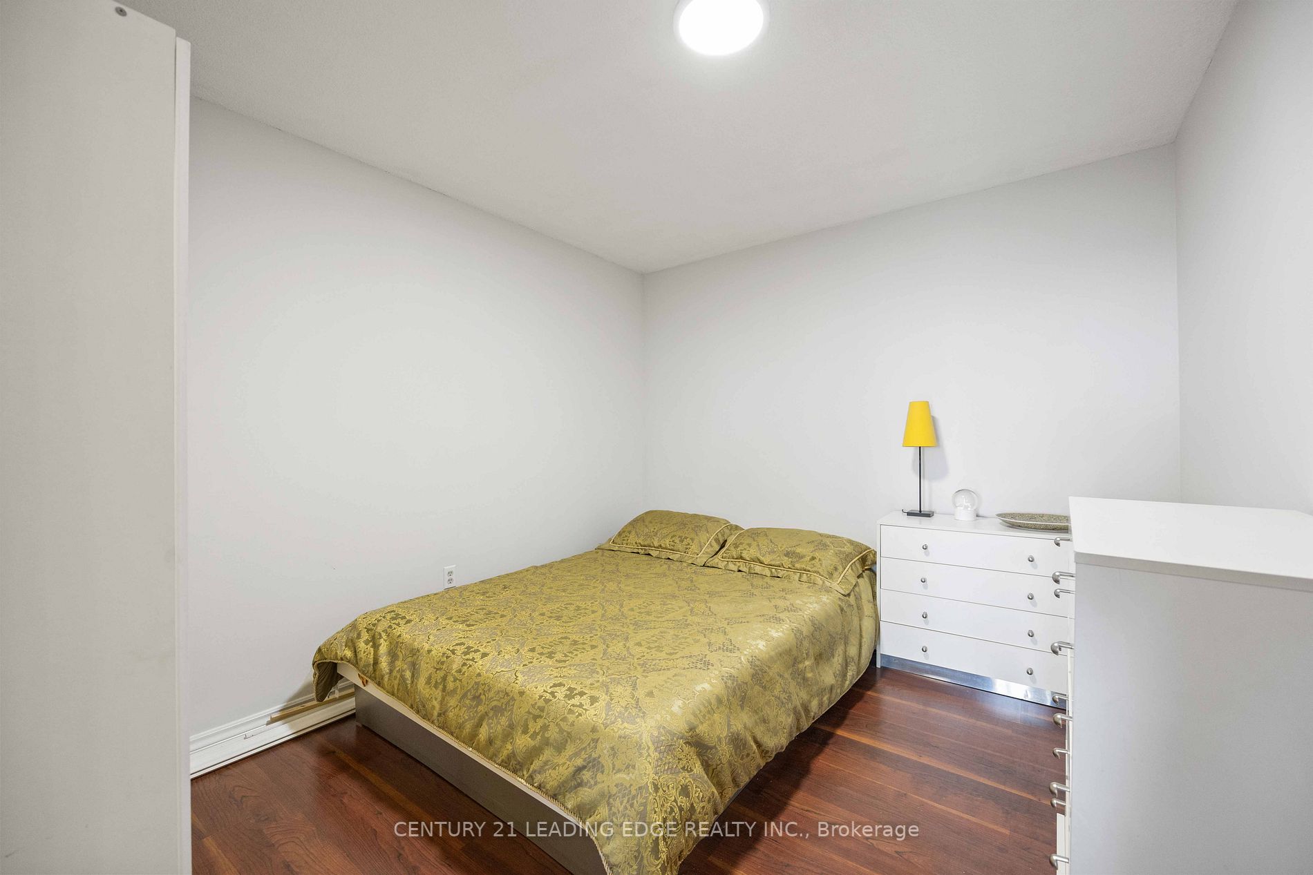 55 Skymark Dr, #1803