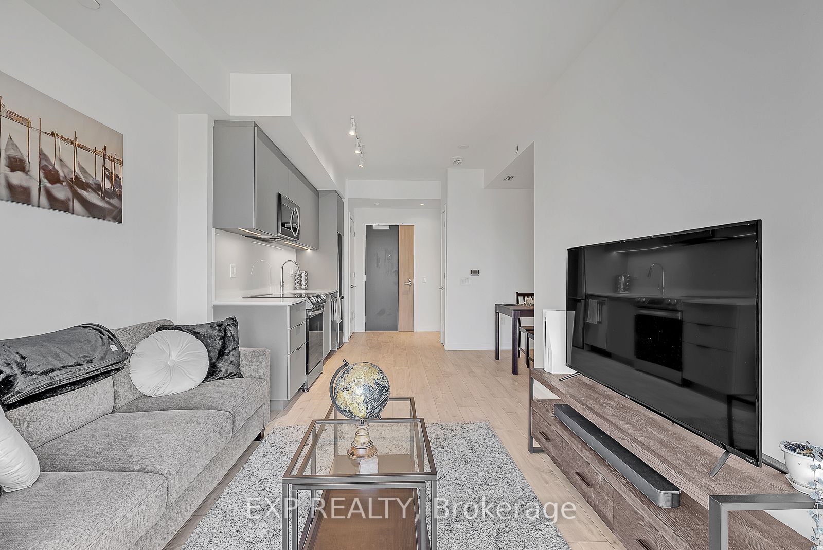 50 Power St, #1911