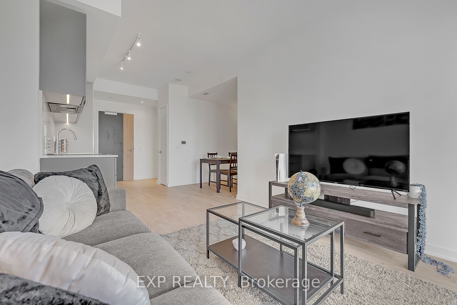 50 Power St, #1911