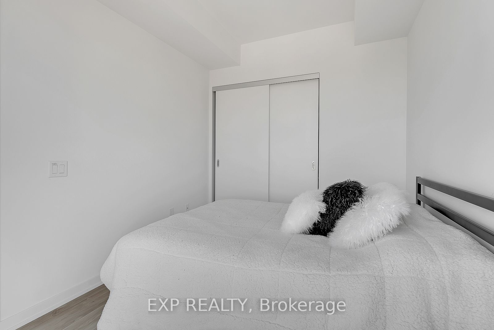 50 Power St, #1911