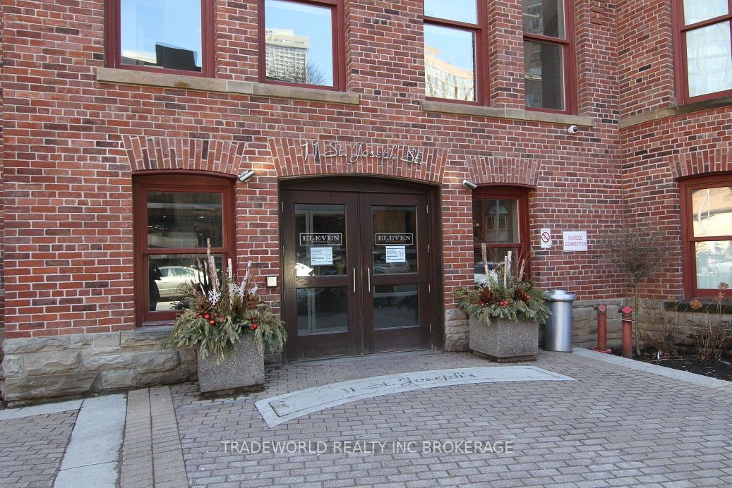 11 St Joseph St, #1612