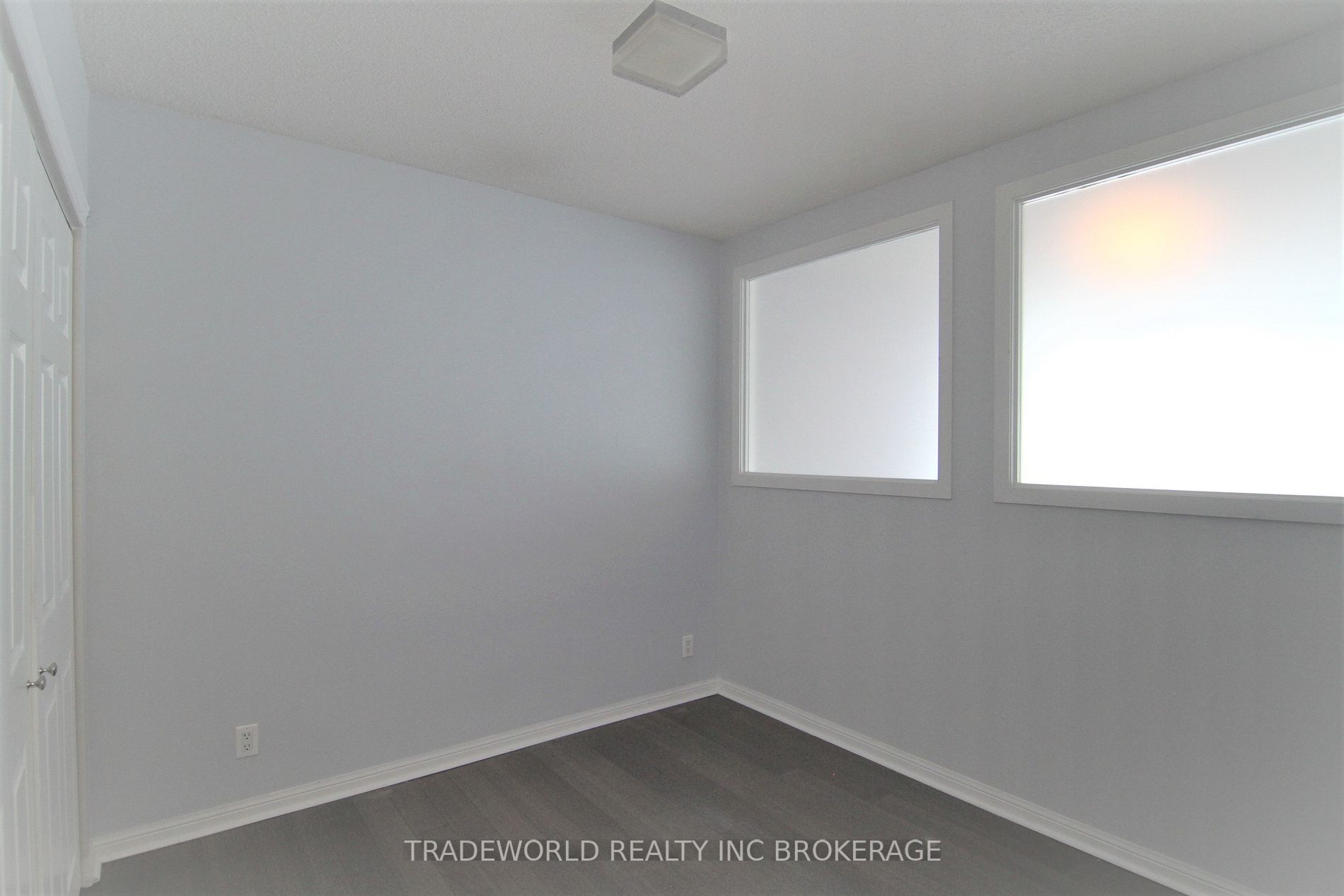 11 St Joseph St, #1612