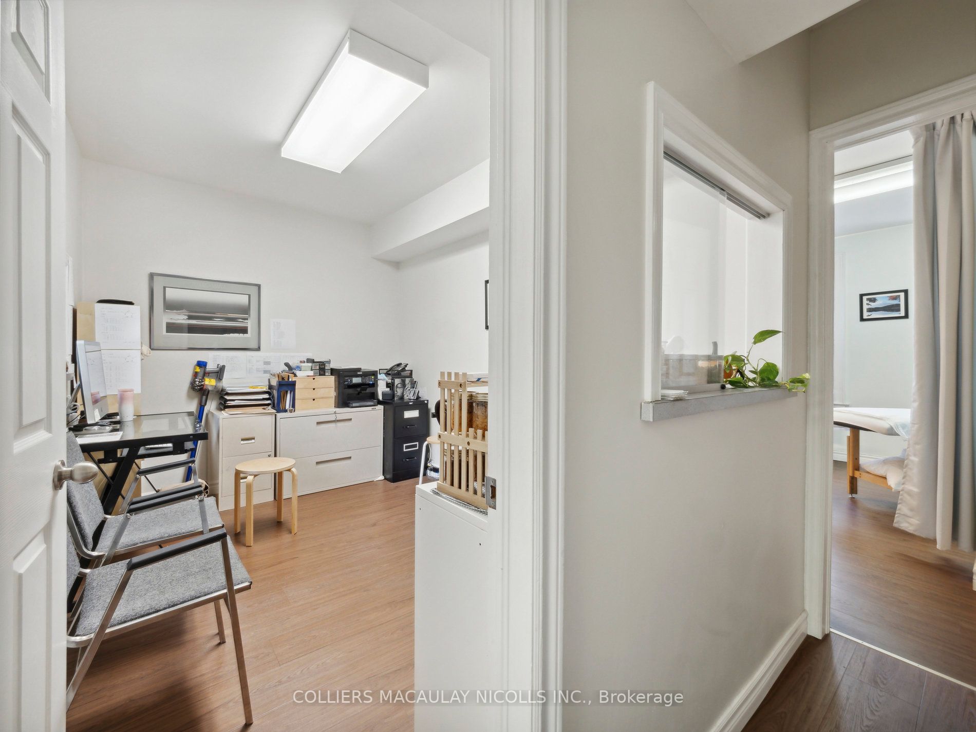 3189 Yonge St