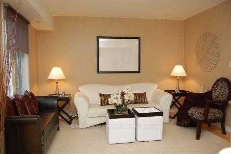 50 Western Battery Rd, #908