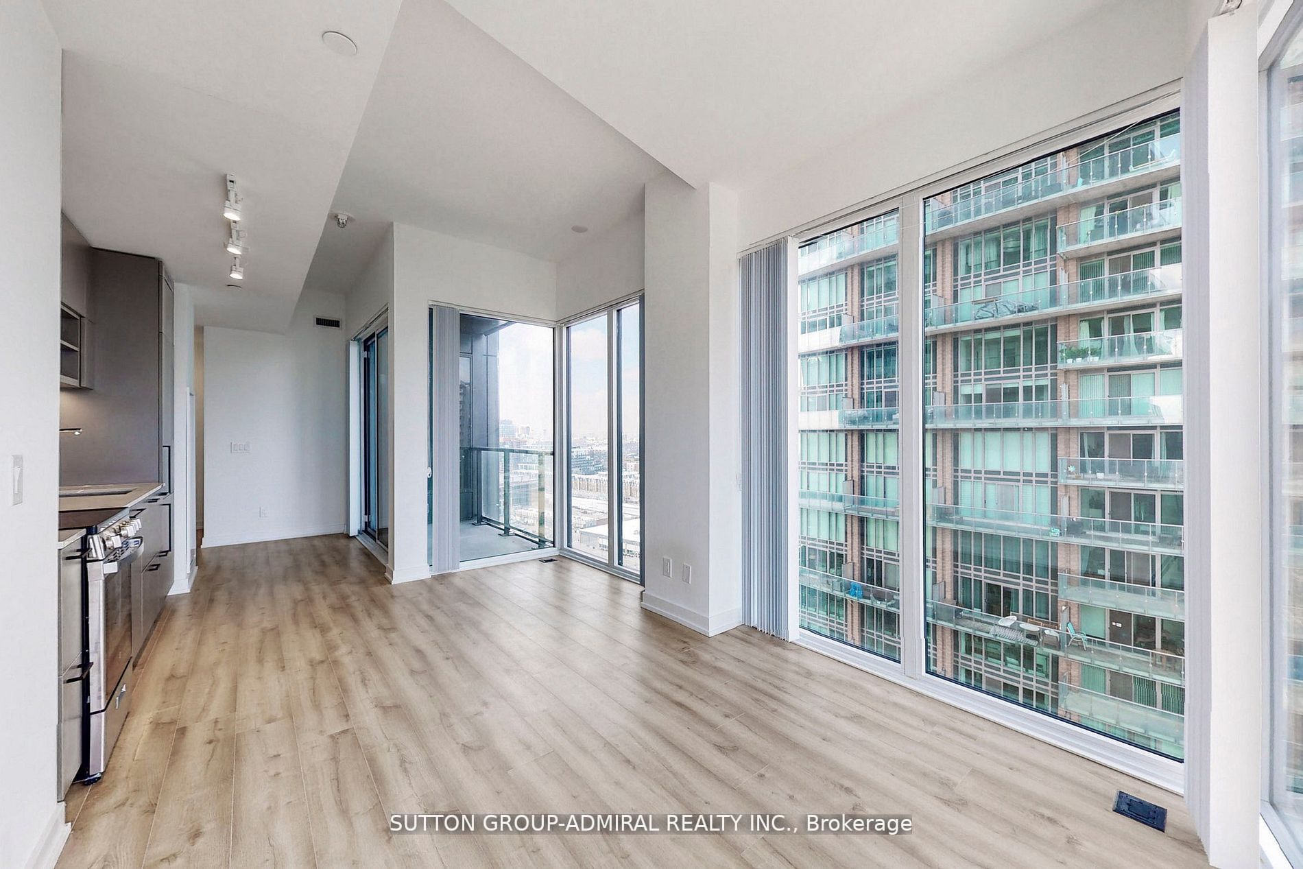 135 East Liberty St, #1510