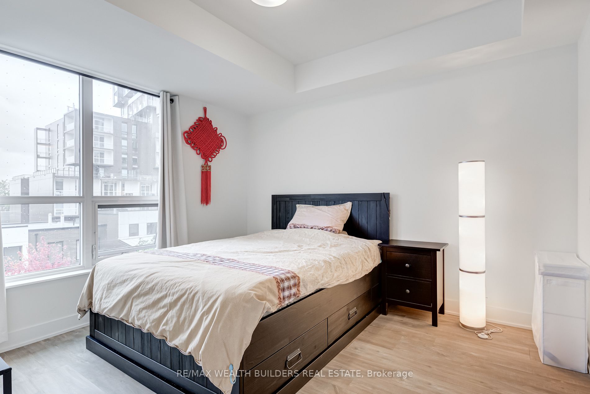 38 Cameron St, #423