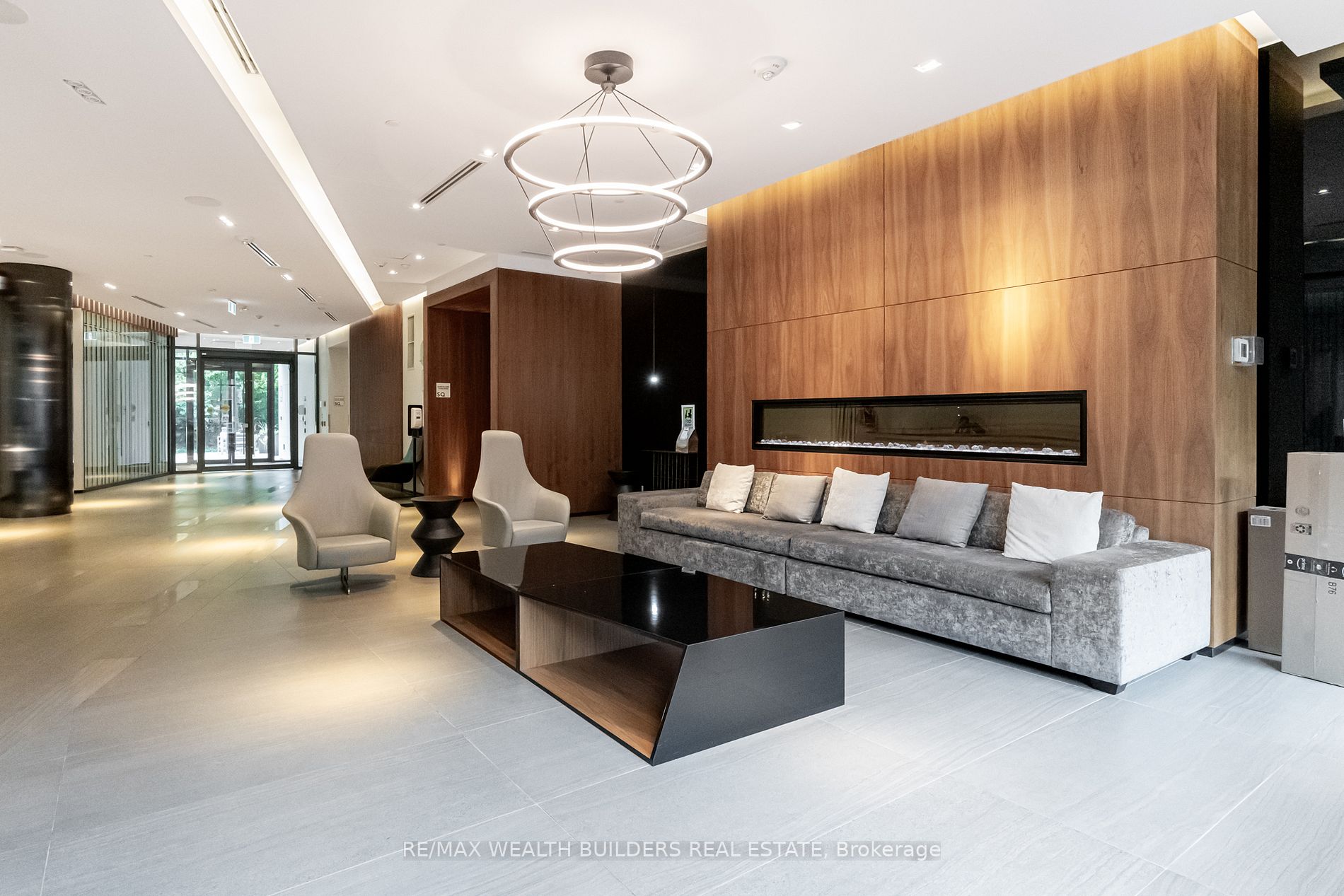 38 Cameron St, #423