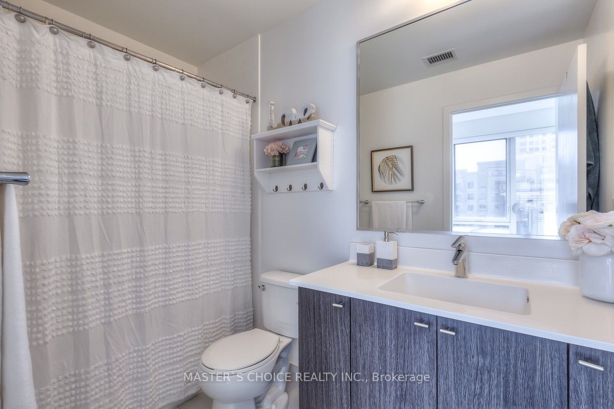 18 Rean Dr, #606
