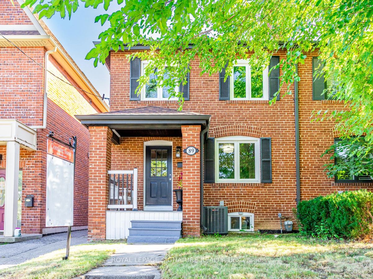89 Lawrence Ave W