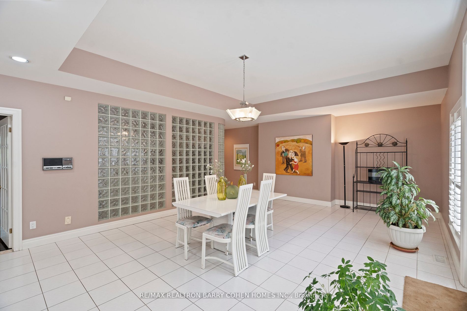 5 Sandfield Rd