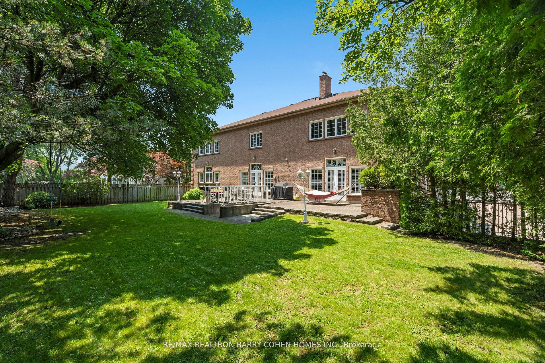 5 Sandfield Rd