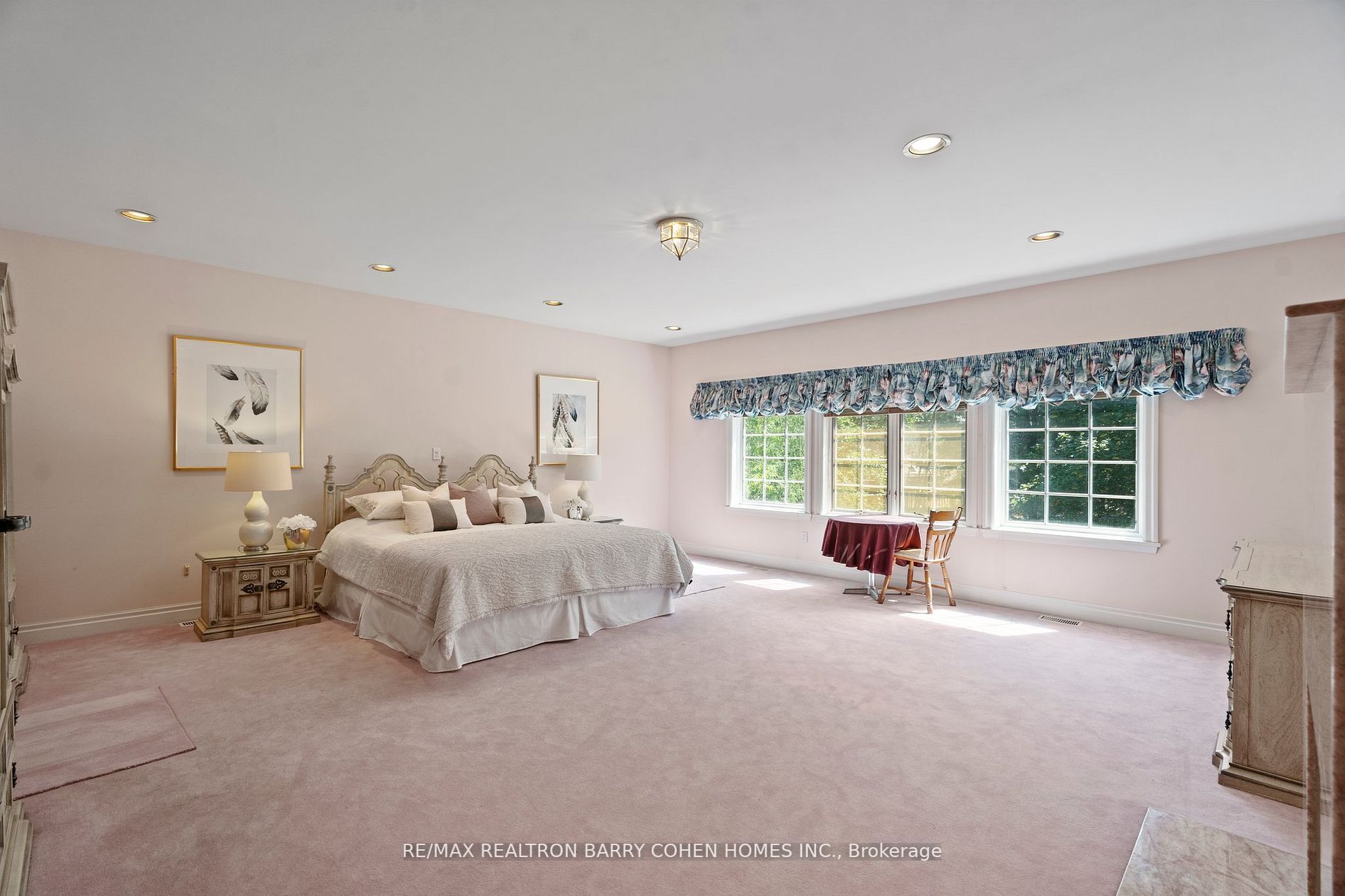 5 Sandfield Rd
