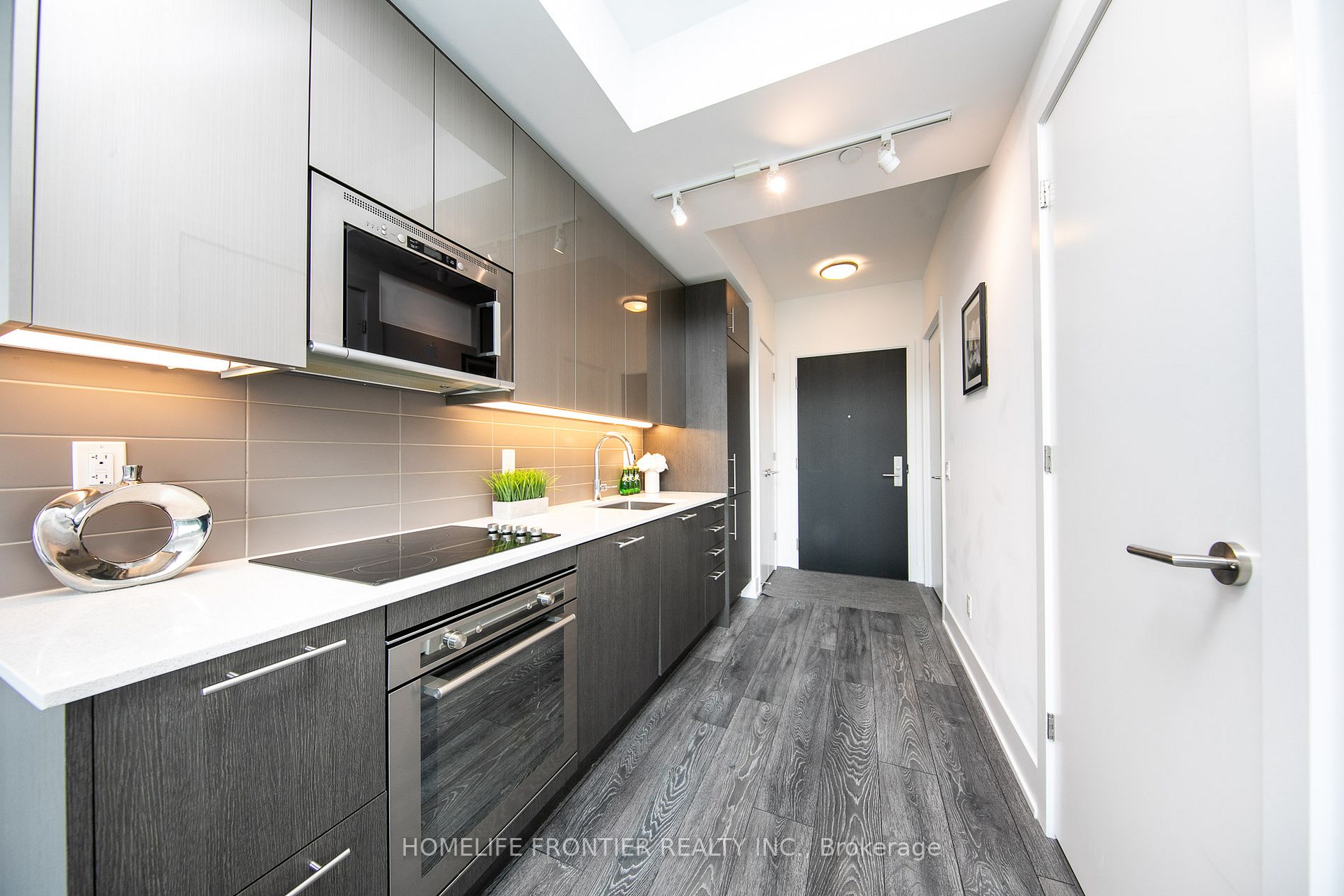 403 Church St, #1503