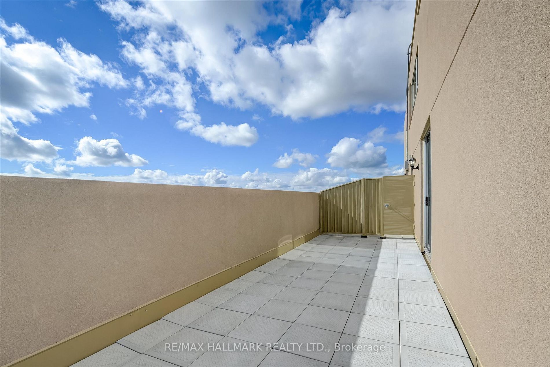 400 Walmer Rd, #Ph5