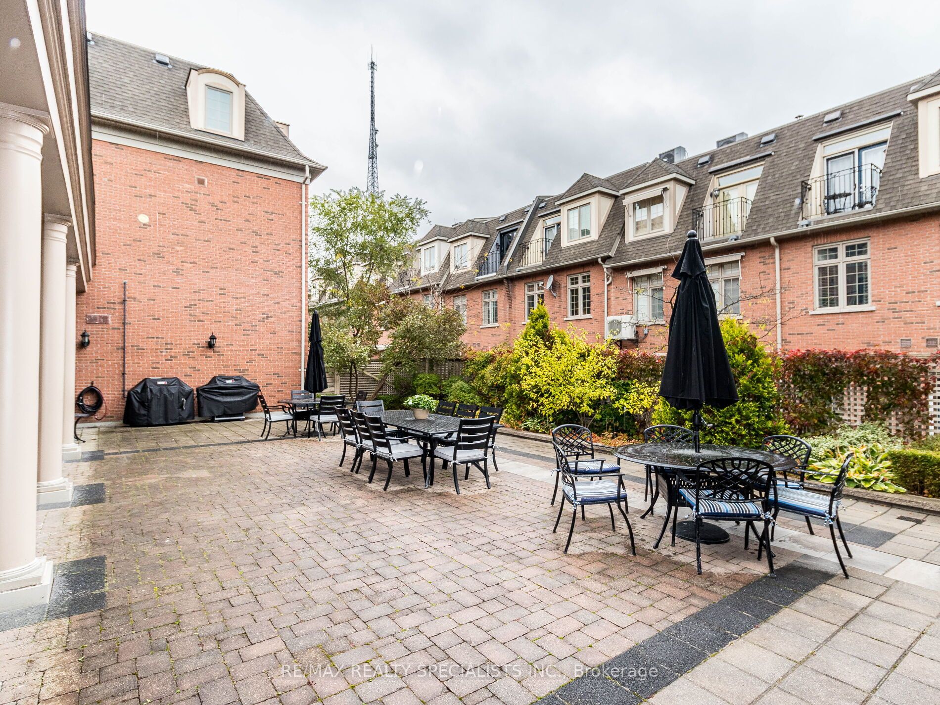 1111 AVENUE Road, #102