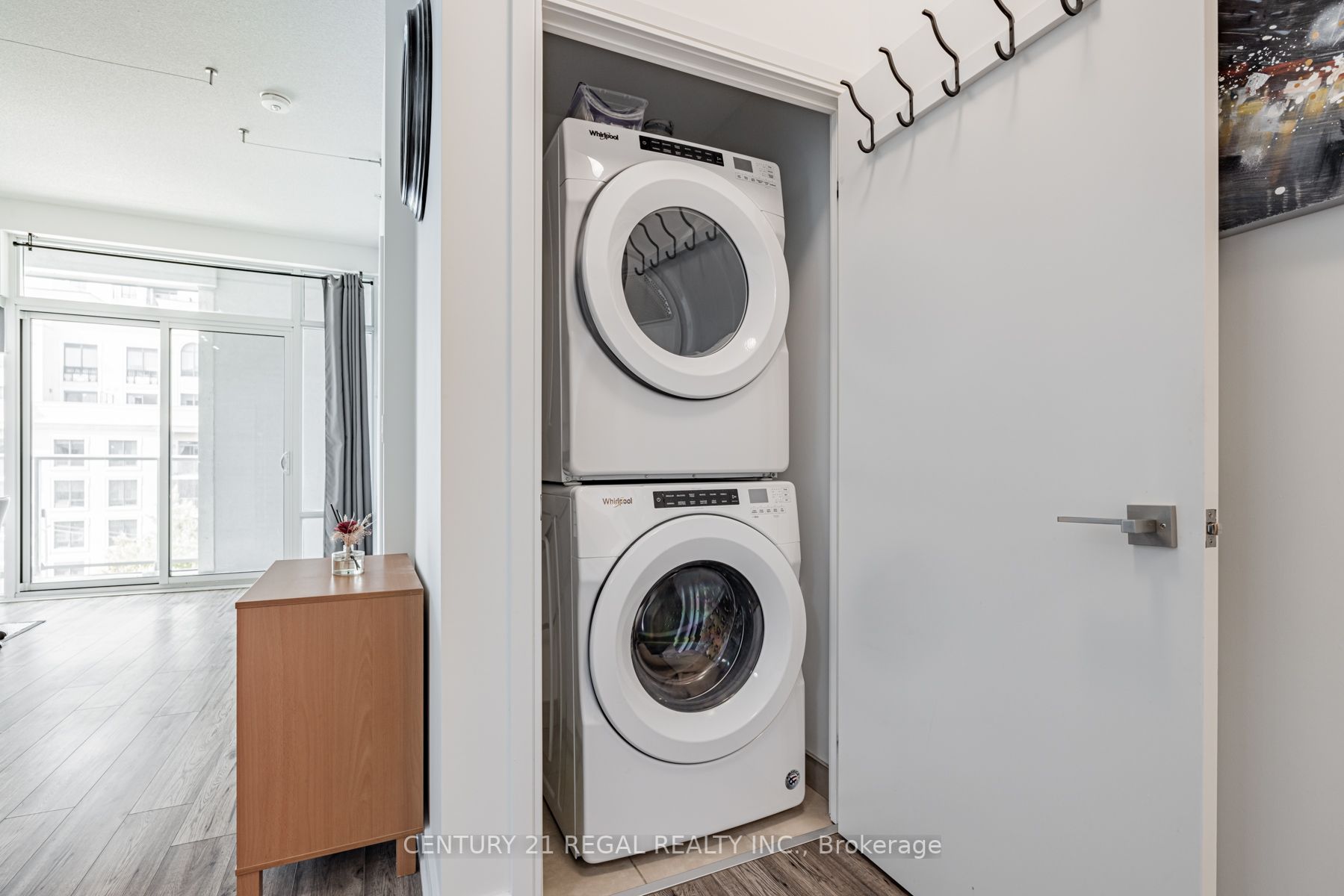 621 Sheppard Ave E, #721