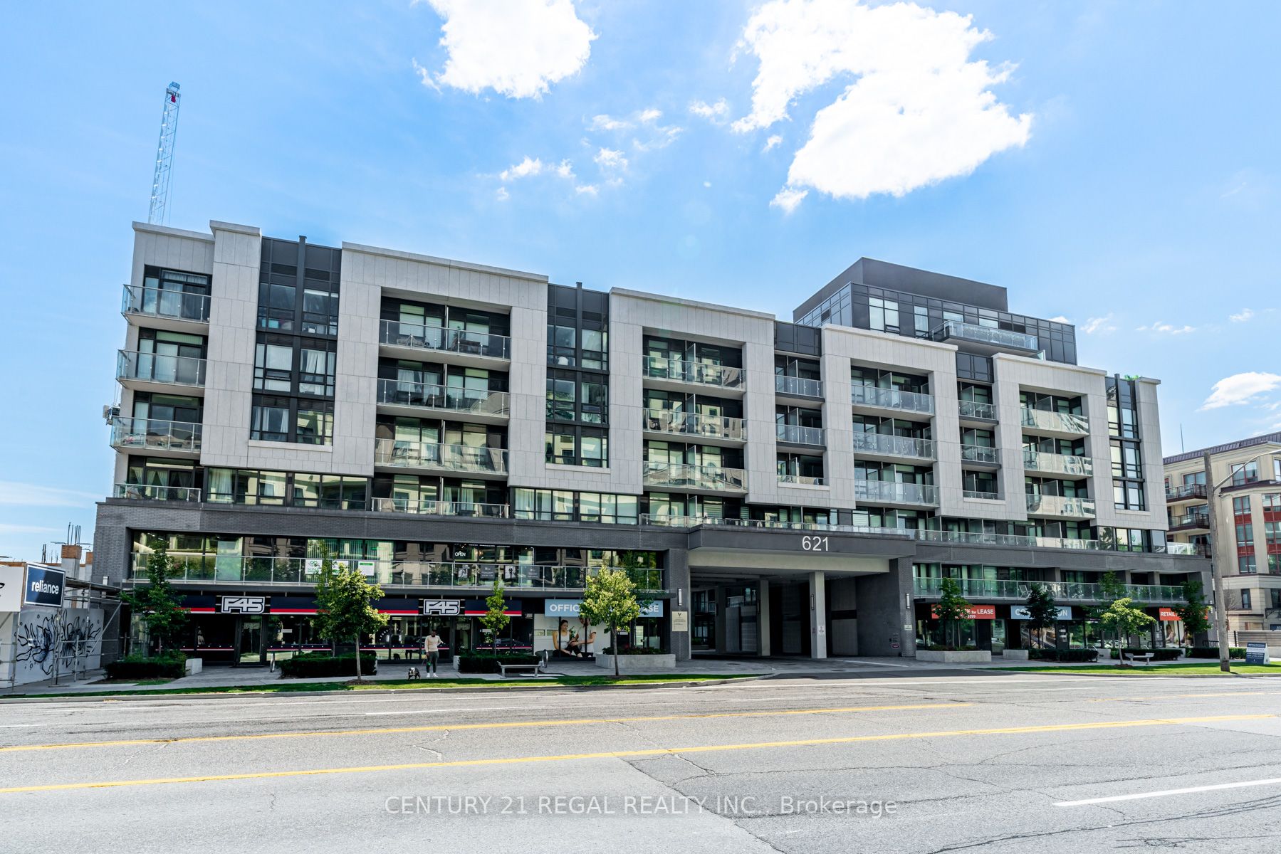 621 Sheppard Ave E, #721
