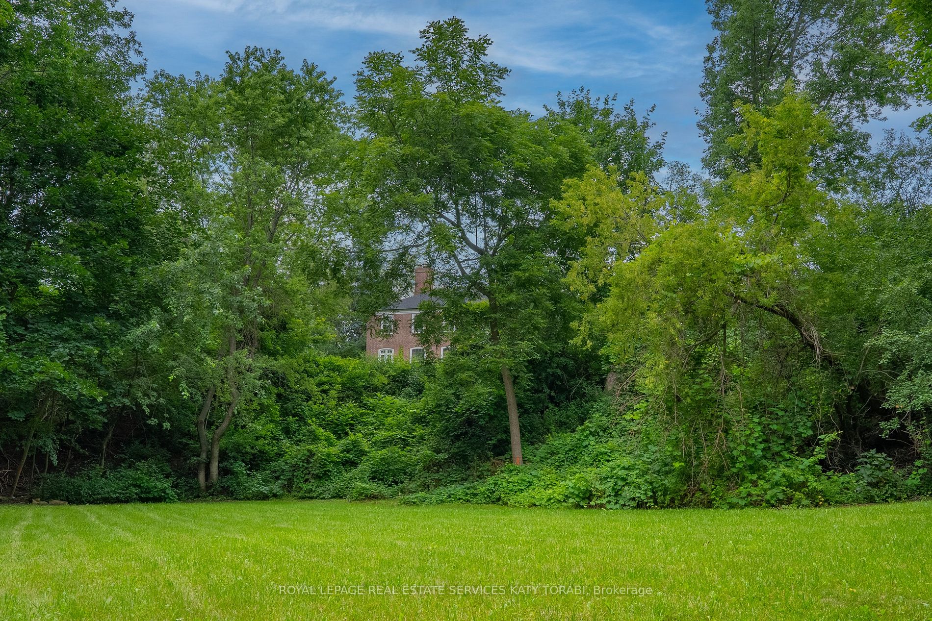 7 Alderbrook Dr