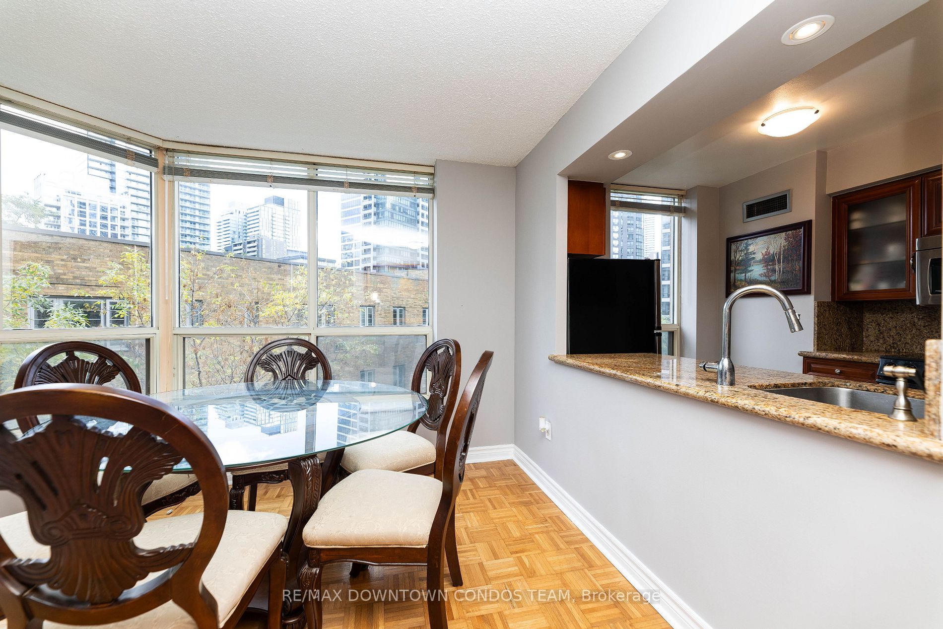 44 St Joseph St, #506