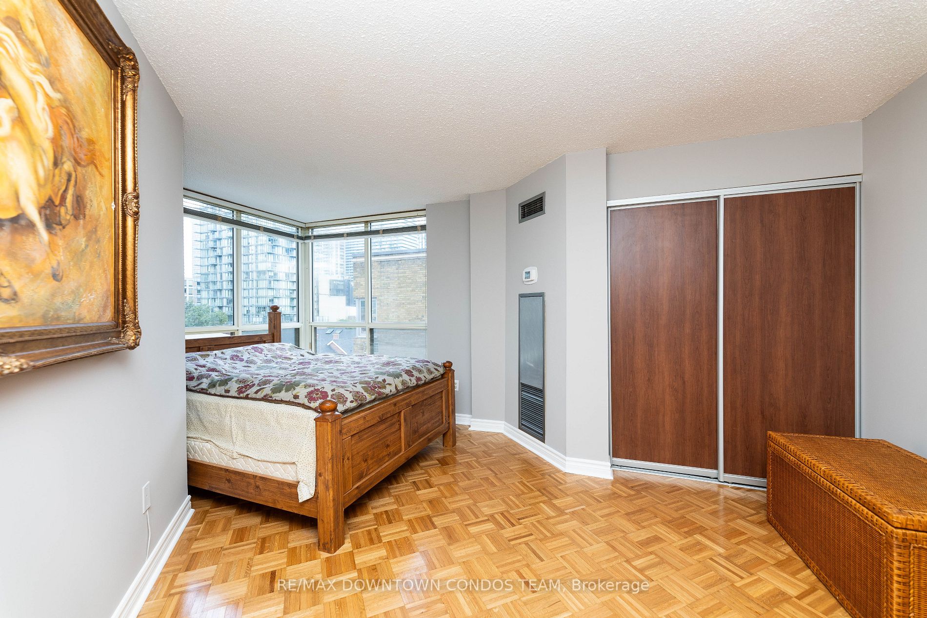 44 St Joseph St, #506