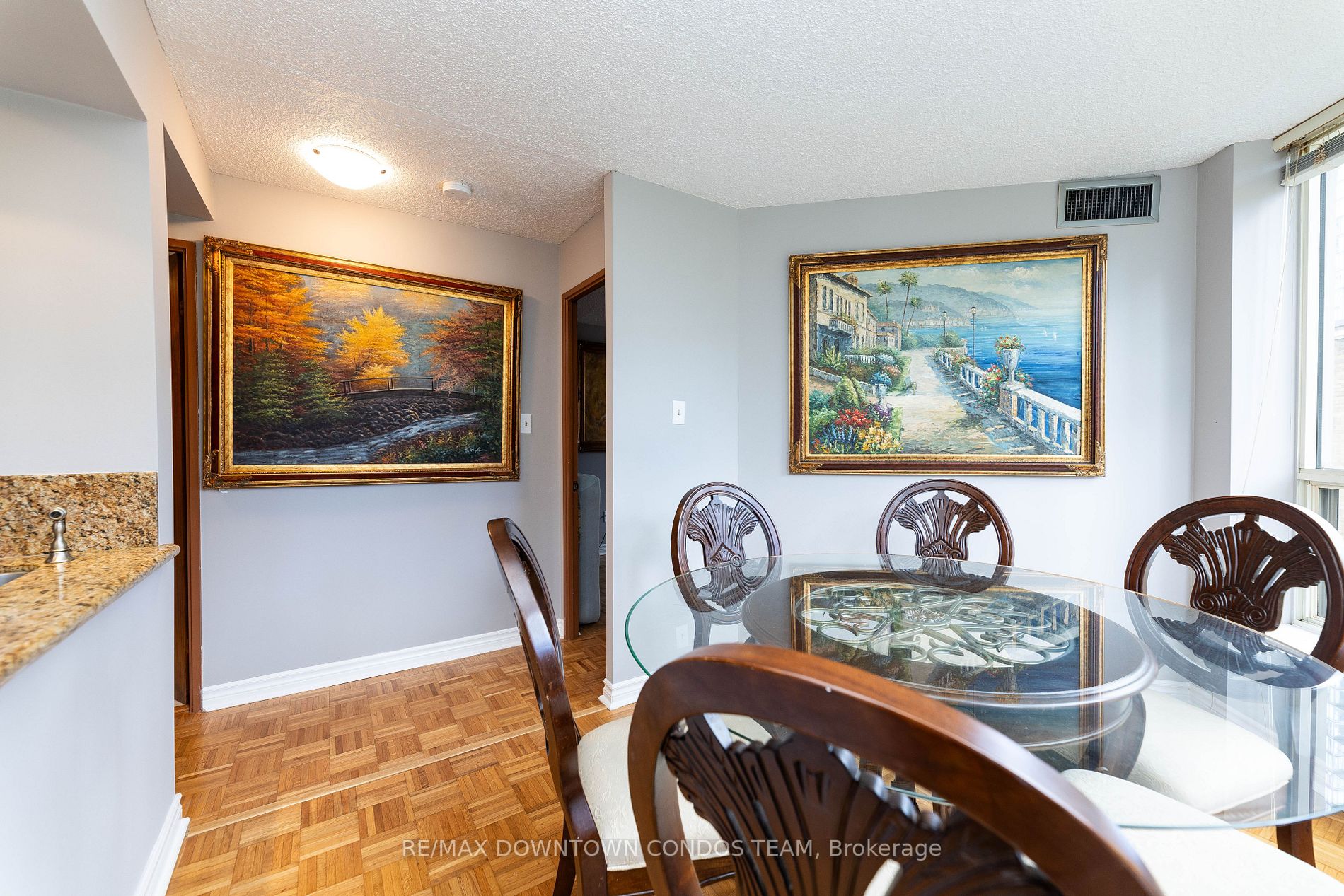 44 St Joseph St, #506