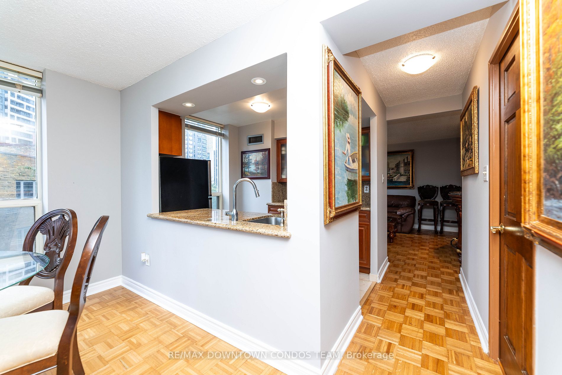 44 St Joseph St, #506