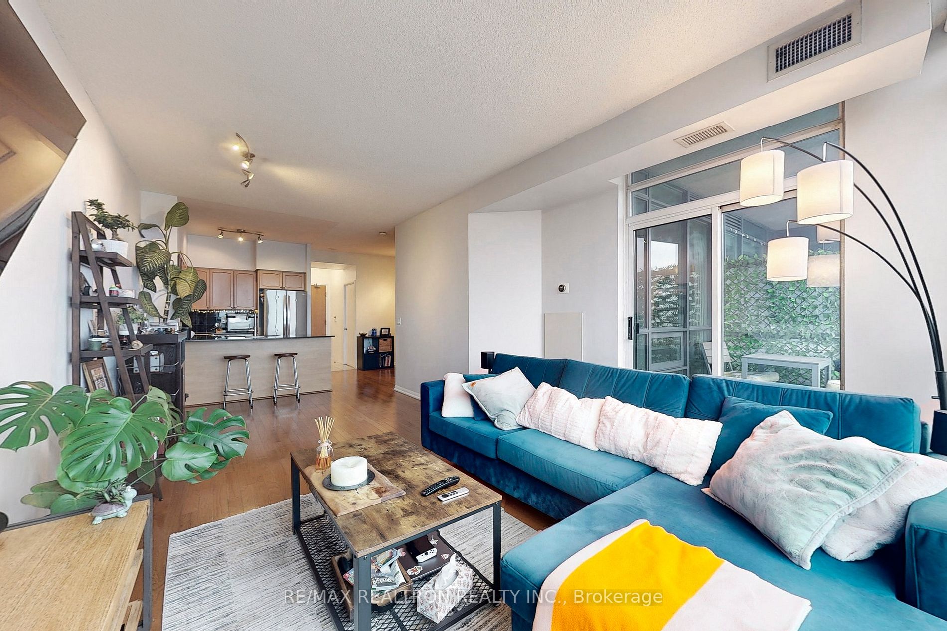 219 Fort York Blvd, #3411