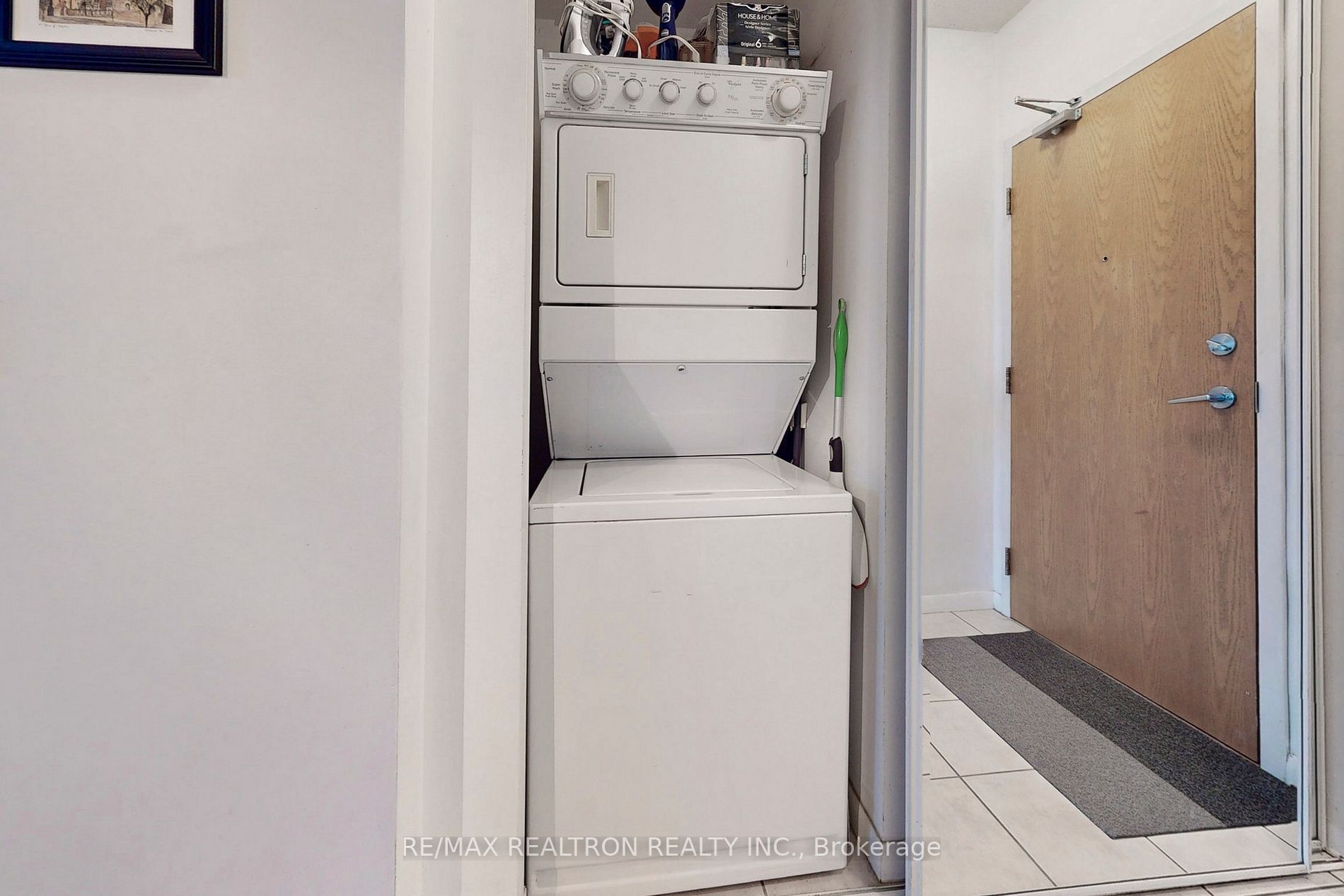 219 Fort York Blvd, #3411