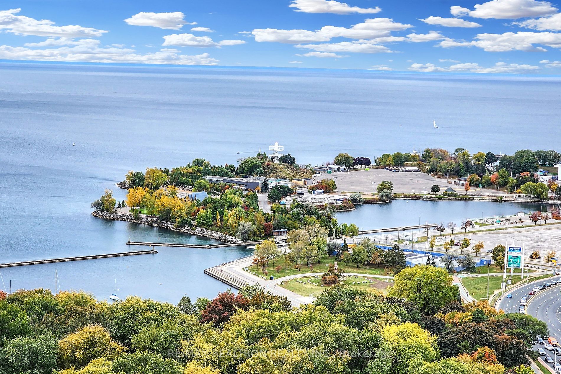 219 Fort York Blvd, #3411