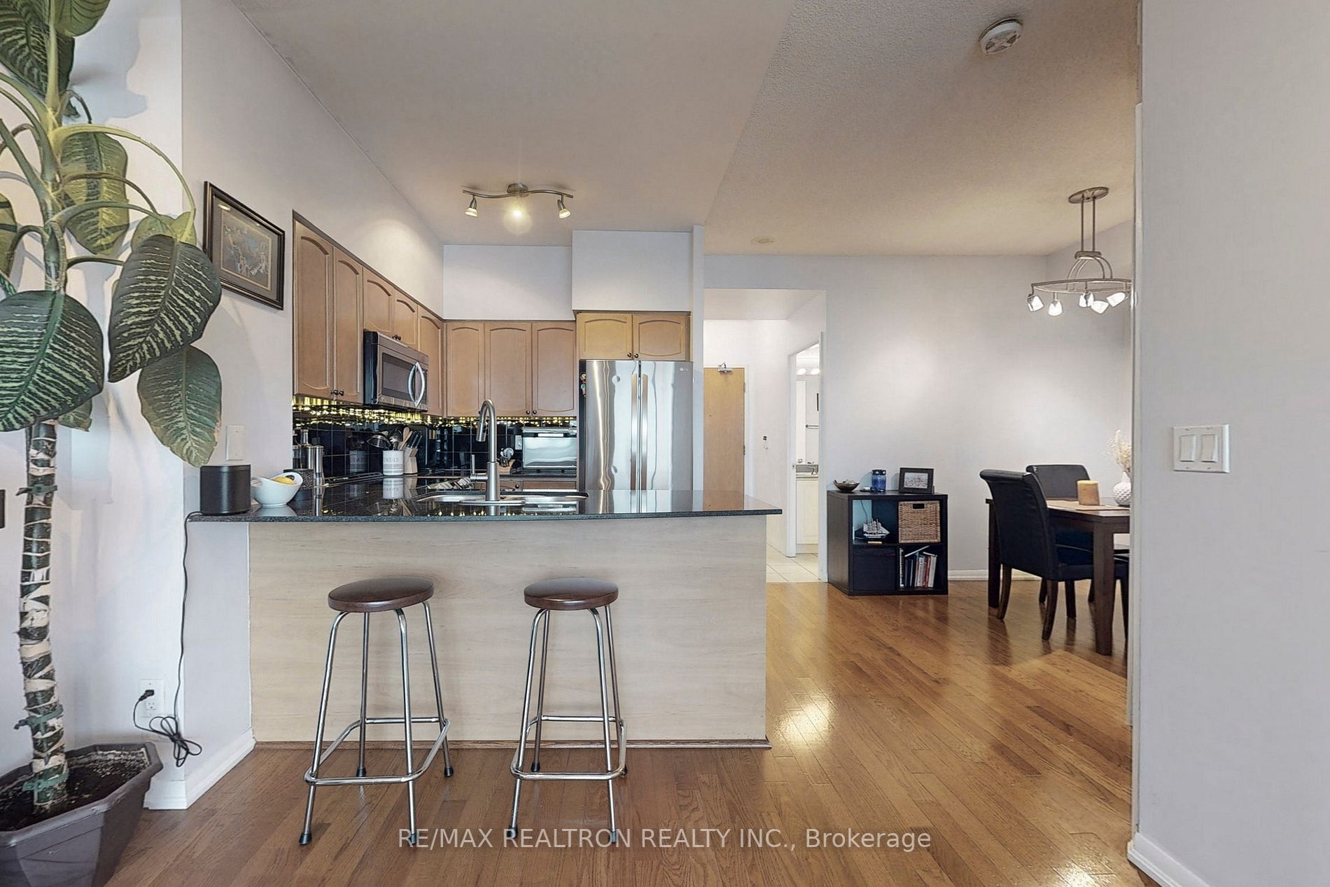 219 Fort York Blvd, #3411