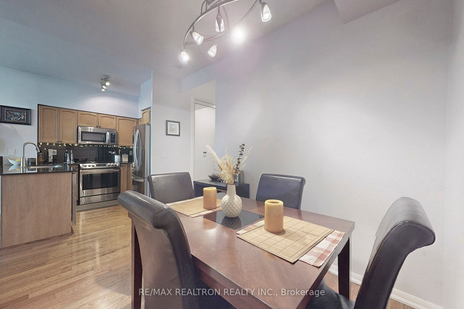 219 Fort York Blvd, #3411